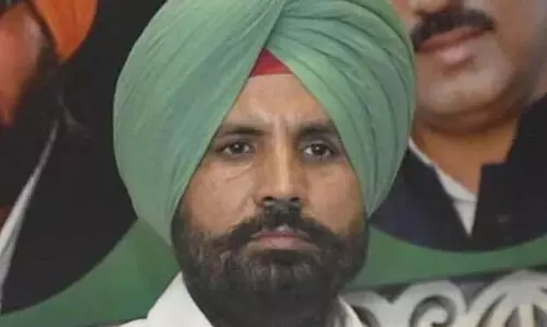 Ludhiana: राजा वारिंग ने आप पर साधा निशाना, कहा- उनके झूठ उन्हें धूल चटा देंगे Ludhiana: राजा वारिंग ने आप पर साधा निशाना, कहा- उनके झूठ उन्हें धूल चटा देंगे