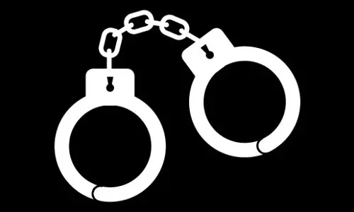 Jammu: दंपत्ति 28 ग्राम हेरोइन समेत गिरफ्तार
