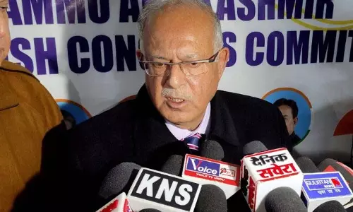 Karra: दोहरा नियंत्रण जम्मू-कश्मीर के लिए हानिकारक, संशोधित राज्य का दर्जा अस्वीकार्य Karra: दोहरा नियंत्रण जम्मू-कश्मीर के लिए हानिकारक, संशोधित राज्य का दर्जा अस्वीकार्य