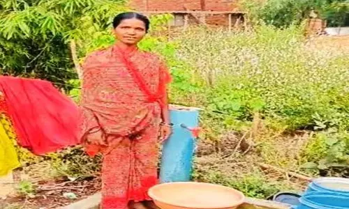 CG: घर के समीप मिल रहा जल, अनिता,ओमप्रकाश का बच रहा समय