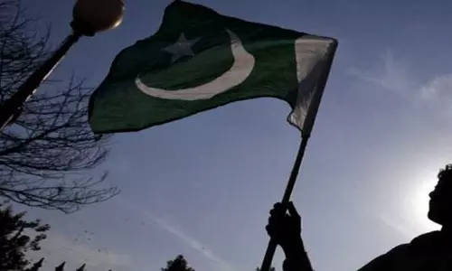 Pakistan: अरबों रुपये की बुनियादी ढांचा के बावजूद कराची में ट्रैफिक जाम