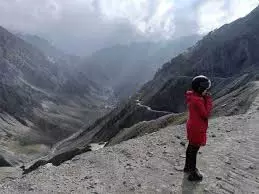 Kashmir में तापमान में गिरावट से थर्राहट