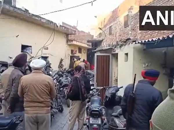 Punjab: अमृतसर के इस्लामाबाद पुलिस स्टेशन में विस्फोट, कोई हताहत नहीं