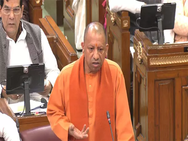 हम युवाओं को इजराइल भेज रहे, जबकि कांग्रेस झोला उठाकर घूम रही है: CM Yogi का प्रियंका गांधी पर तंज