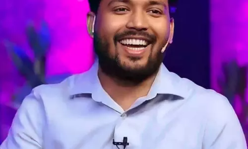खान सर की सलाह, राजनीति में आना चाहिए शिक्षित लोगों को खान सर की सलाह, राजनीति में आना चाहिए शिक्षित लोगों को