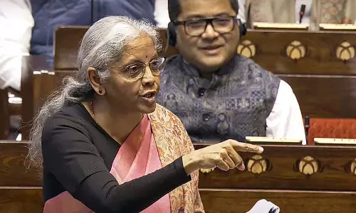 कांग्रेस ने गांधीजी को सत्ता में बनाए रखने के लिए संविधान में संशोधन किया: Finance Minister