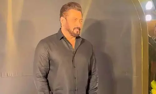 Salman Khan के जन्मदिन पर प्रशंसकों के लिए सरप्राइज, जानिए क्या?