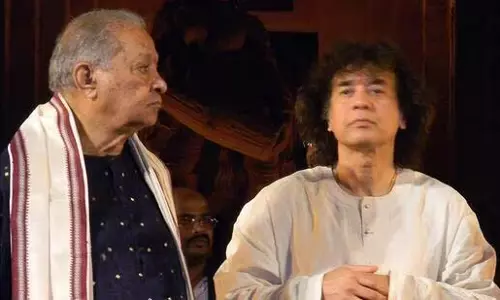 Ustad, मंच पर और मंच के बाहर, पं. हरिप्रसाद चौरसिया Ustad, मंच पर और मंच के बाहर, पं. हरिप्रसाद चौरसिया