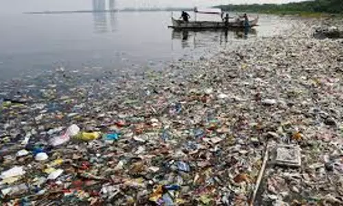 Gorakhpur: कूड़े को बदलकर माइक्रो प्लास्टिक में तब्दील किया जाएगा