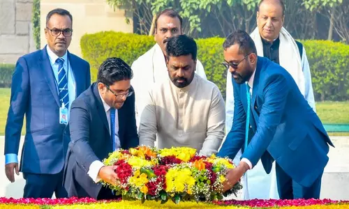 Sri Lankan के राष्ट्रपति दिसानायके ने राजघाट पर महात्मा गांधी को श्रद्धांजलि दी