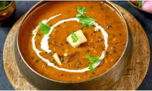 Recipe:  इन टिप्स की मदद से घर पर ही बनाएं होटल जैसी स्वादिष्ट दाल मखनी