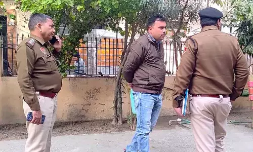 Haryana : पुलिस ने जबरन वसूली की योजना नाकाम की, मुठभेड़ के बाद दो गिरफ्तार Haryana : पुलिस ने जबरन वसूली की योजना नाकाम की, मुठभेड़ के बाद दो गिरफ्तार