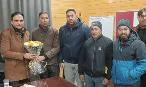 KTA ने आरटीओ कश्मीर से मुलाकात की, प्रमुख परिवहन मुद्दों पर चर्चा की