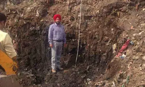 Ahmedgarh के निवासियों ने अधिक कचरा डंपिंग स्थलों की मांग की