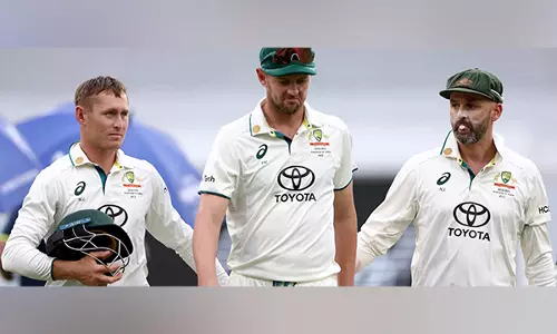 Australia के लिए नई चोट की चिंता, हेजलवुड के सीरीज से बाहर होने की संभावना