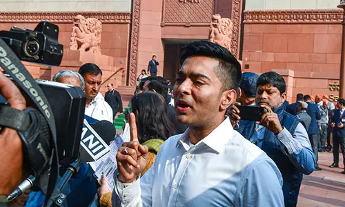TMC MP अभिषेक बनर्जी ने एक राष्ट्र एक चुनाव बिल को लेकर भाजपा पर साधा निशाना