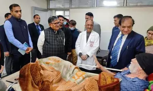 Chandigarh : यूटी प्रशासक ने सरकारी मेडिकल कॉलेज और अस्पतालों का निरीक्षण किया Chandigarh : यूटी प्रशासक ने सरकारी मेडिकल कॉलेज और अस्पतालों का निरीक्षण किया