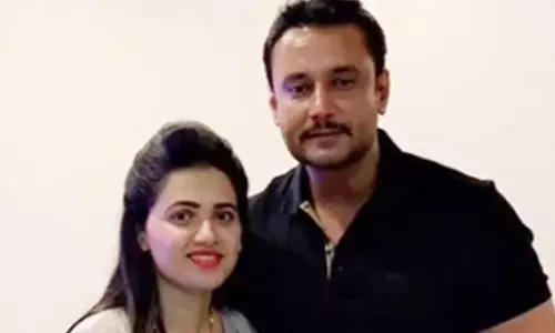 रेणुकास्वामी हत्याकांड की मुख्य आरोपी अभिनेत्री पवित्रा गौड़ा को जेल से रिहा कर दिया रेणुकास्वामी हत्याकांड की मुख्य आरोपी अभिनेत्री पवित्रा गौड़ा को जेल से रिहा कर दिया