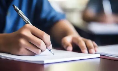 हद है! परीक्षा में दिया गया 100 में से 101 नंबर, भड़के उम्मीदवार