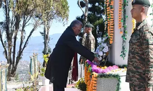 Nagaland के राज्यपाल ने विजय दिवस पर 1971 के भारत-पाक युद्ध के दिग्गजों को सम्मानित