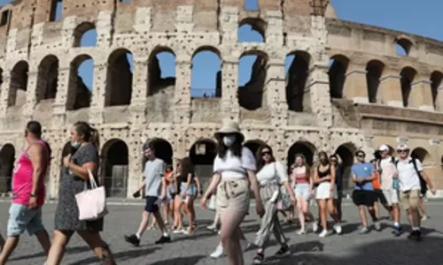 Italy की आबादी 2023 में भी बढ़ती रहेगी: सांख्यिकी Italy की आबादी 2023 में भी बढ़ती रहेगी: सांख्यिकी