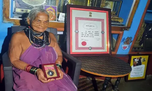 पद्मश्री तुलसी गौड़ा का निधन, CM साय ने जताया शोक पद्मश्री तुलसी गौड़ा का निधन, CM साय ने जताया शोक