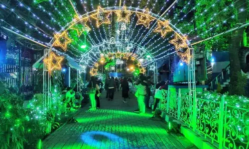 Kolkata: क्रिसमस महोत्सव में पांच दिन पहले ही सांता क्लॉज का स्वागत उत्साह किया जाएगा