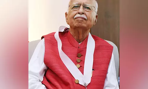 वरिष्ठ भाजपा नेता लालकृष्ण आडवाणी की हालत में धीरे-धीरे सुधार, ICU से शिफ्ट किए जाने की संभावना