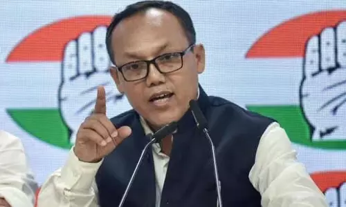Manipur: कांग्रेस ने अमित शाह और बीरेन सिंह पर राज्य में हिंसा पर एकमत रुख पेश करने में विफल रहने का आरोप लगाया Manipur: कांग्रेस ने अमित शाह और बीरेन सिंह पर राज्य में हिंसा पर एकमत रुख पेश करने में विफल रहने का आरोप लगाया