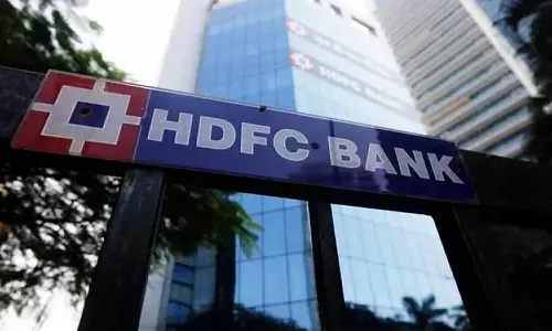 HDFC बैंक को एक सप्ताह में दूसरी बार सेबी की चेतावनी का सामना करना पड़ा