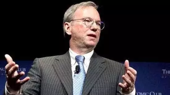 भविष्य में एआई खतरनाक बिंदु पर पहुंच सकता है: Former Google CEO Eric Schmidt