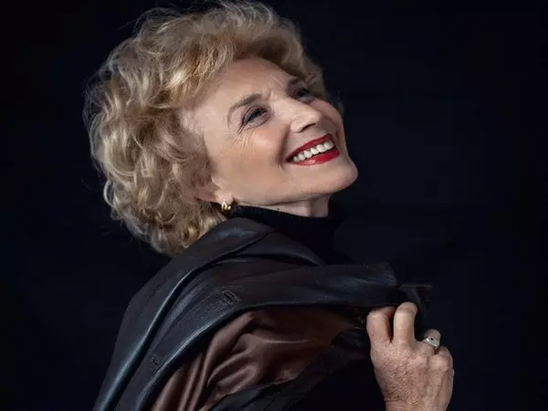 दिग्गज स्पेनिश अदाकारा Marisa Paredes का 78 वर्ष की आयु में निधन दिग्गज स्पेनिश अदाकारा Marisa Paredes का 78 वर्ष की आयु में निधन
