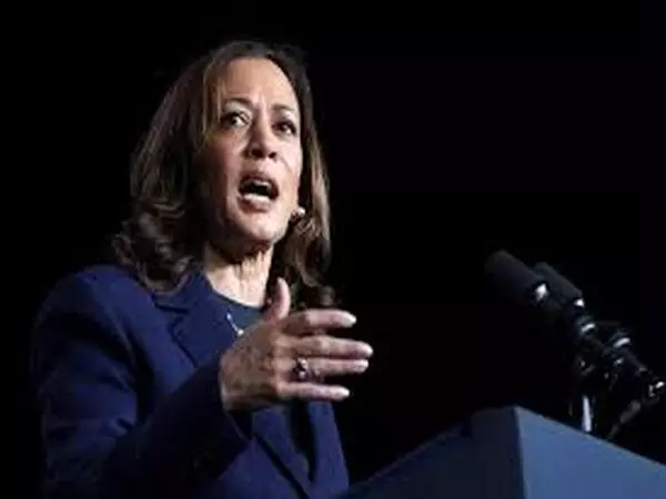 Kamala Harris ने विस्कॉन्सिन गोलीबारी की निंदा की