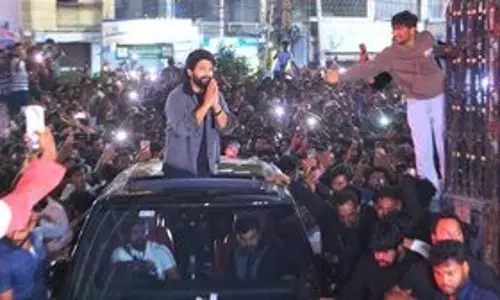 पुष्पा के प्रीमियर में अव्यवस्था: Hyderabad police ने संध्या थिएटर को कारण बताओ नोटिस जारी किया