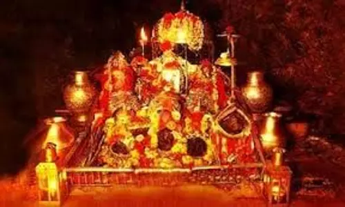Up News: दिव्यांग ने ट्राइसाइकिल से यात्रा कर किए मां वैष्णो देवी के दर्शन Up News: दिव्यांग ने ट्राइसाइकिल से यात्रा कर किए मां वैष्णो देवी के दर्शन