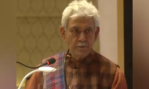 जम्मू और कश्मीर अब किसी भी अन्य राज्य या क्षेत्र की तरह भारत का हिस्सा है: Manoj Sinha जम्मू और कश्मीर अब किसी भी अन्य राज्य या क्षेत्र की तरह भारत का हिस्सा है: Manoj Sinha