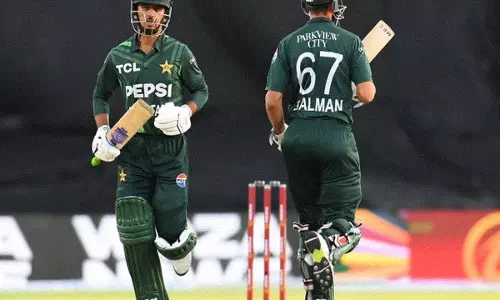 First ODI: अयूब और सलमान हीरो बनकर उभरे, पाकिस्तान को दक्षिण अफ्रीका के खिलाफ 3 विकेट से जीत दिलाई First ODI: अयूब और सलमान हीरो बनकर उभरे, पाकिस्तान को दक्षिण अफ्रीका के खिलाफ 3 विकेट से जीत दिलाई