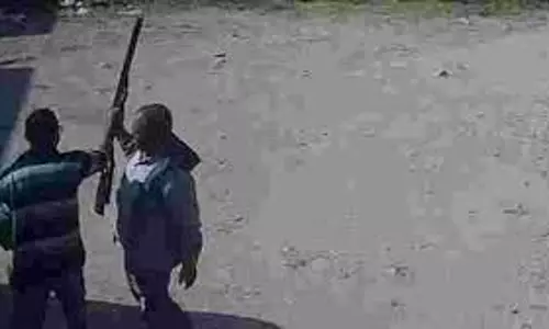 Rajasthan: नर्सिंग स्टाफ ने बंदूक लेकर अस्पताल पहुंच डॉक्टर को धमकाया