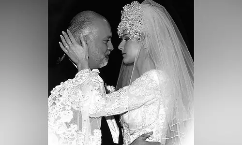 सेलीन डायन ने अपने दिवंगत पति Rene Angelil को अपनी 30वीं शादी की सालगिरह पर याद किया