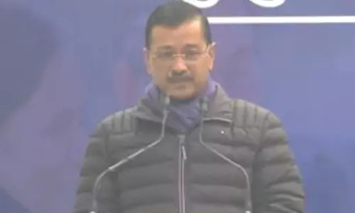 Kejriwal ने दिल्ली के बुजुर्गों के लिए मुफ्त इलाज की सुविधा देने के लिए संजीवनी योजना की घोषणा की Kejriwal ने दिल्ली के बुजुर्गों के लिए मुफ्त इलाज की सुविधा देने के लिए संजीवनी योजना की घोषणा की