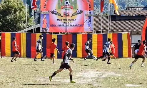 Arunachal का सियांग ओपन फुटबॉल टूर्नामेंट टूटिंग में शुरू Arunachal का सियांग ओपन फुटबॉल टूर्नामेंट टूटिंग में शुरू