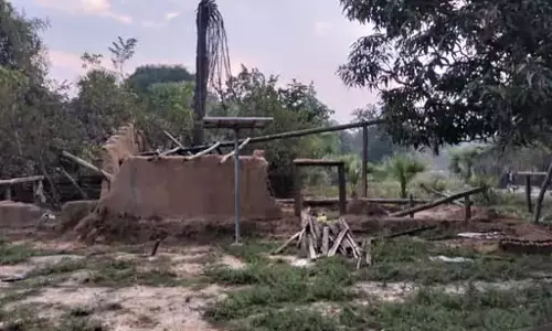 नक्सली हिड़मा का घर तोड़ा गया