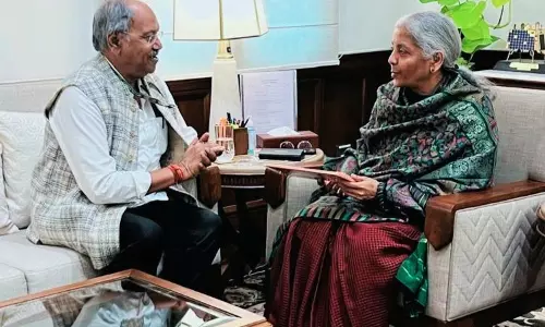 MP बृजमोहन अग्रवाल ने की केंद्रीय वित्त मंत्री निर्मला सीतारमण से मुलाकात