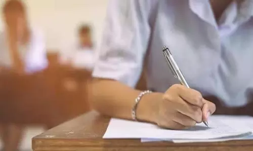 UP : प्रायोगिक परीक्षा की तैयारी शुरू, यूपी बोर्ड ने शिक्षकों की अपडेट सूची मांगी