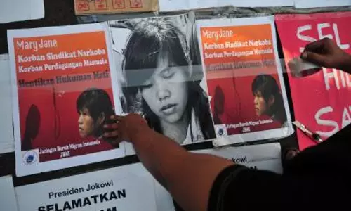 Indonesia में मौत की सज़ा काट रही फ़िलिपीनी कैदी मनीला पहुँची Indonesia में मौत की सज़ा काट रही फ़िलिपीनी कैदी मनीला पहुँची