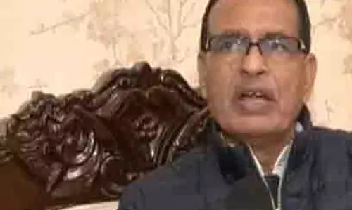 सौजन्य मुलाकात: पूर्व MP जगमीत सिंह बराड़ से बातचीत पर शिवराज सिंह चौहान सौजन्य मुलाकात: पूर्व MP जगमीत सिंह बराड़ से बातचीत पर शिवराज सिंह चौहान