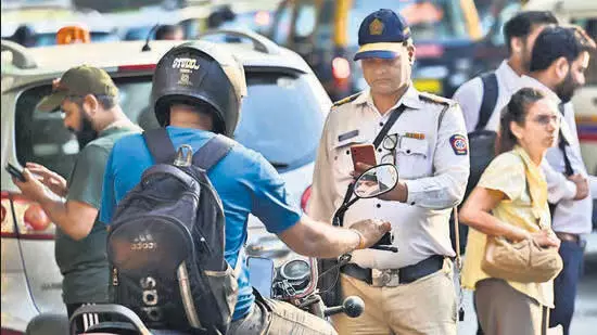 Pending traffic जुर्माना:पुलिस ने वाहनों को जब्त करने के लिए एसओपी जारी किया