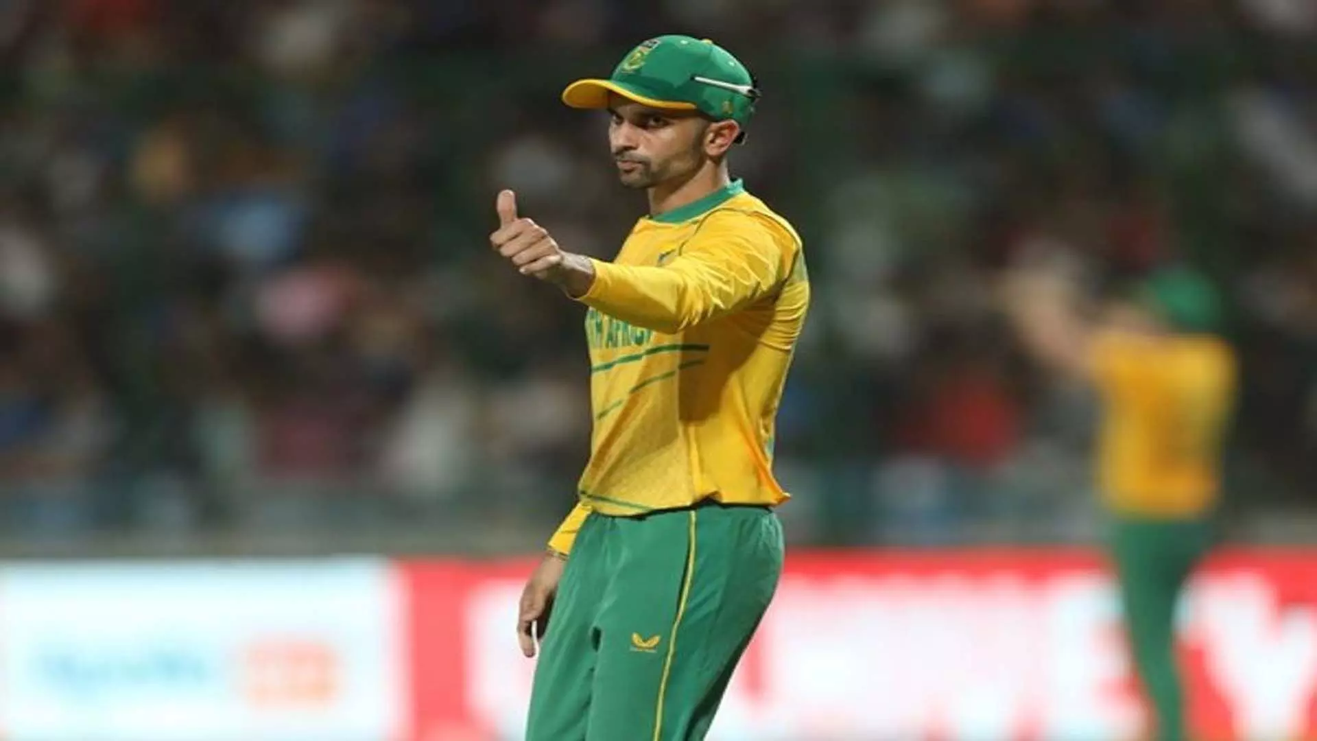 Keshav Maharaj पाकिस्तान के खिलाफ शेष वनडे मैचों से बाहर