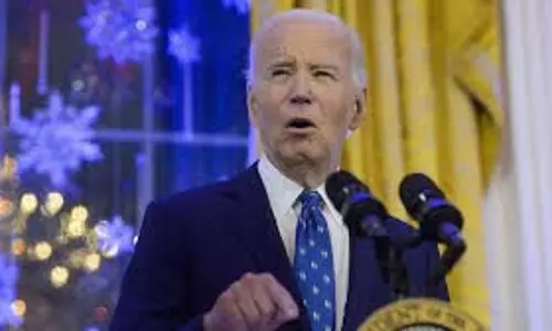 Biden ने एच1-बी वीज़ा वाले कर्मचारियों को नियुक्त करना आसान बना दिया Biden ने एच1-बी वीज़ा वाले कर्मचारियों को नियुक्त करना आसान बना दिया
