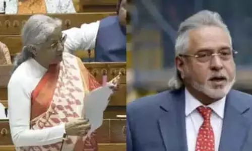 Vijay Mallya ने 14,131 करोड़ रुपये के कर्ज वसूली पर वित्त मंत्री के बयान पर प्रतिक्रिया दी Vijay Mallya ने 14,131 करोड़ रुपये के कर्ज वसूली पर वित्त मंत्री के बयान पर प्रतिक्रिया दी